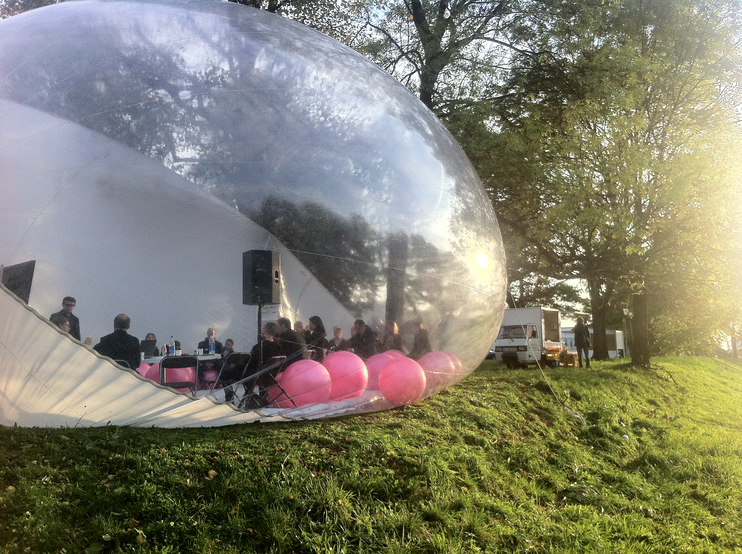 „Aeropolis“ von plastique fantastique zu Urban Lights Ruhr in Hamm mit HUkultur mobil